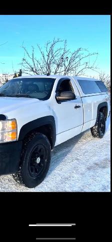 2011 Chevrolet Silverado 1500 W/T 4x4 330,000k$4100obo