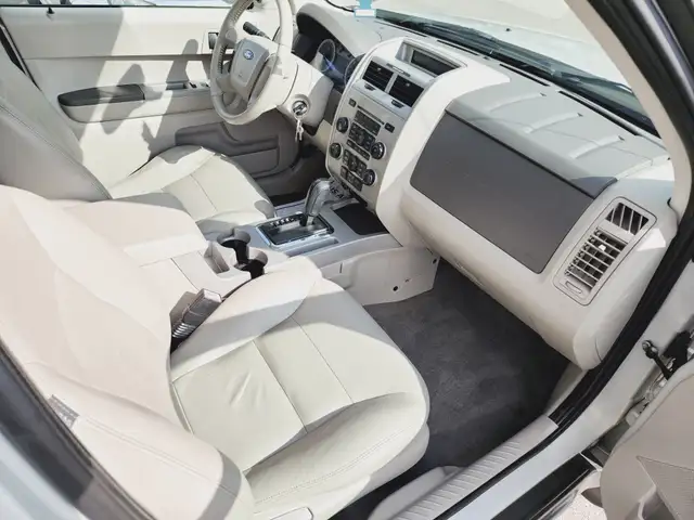 2008 Ford Escape Leather Sunroof Heated Seats Clean Carfax - Photo 13