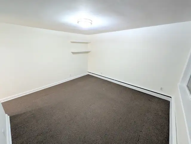 1 Bedroom Apartment Downtown (Unit 2 Duplex) - Photo 7