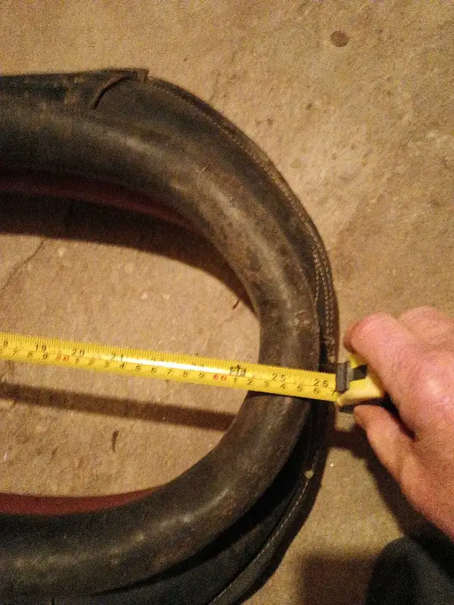 Slightly used hores Callars for sale.