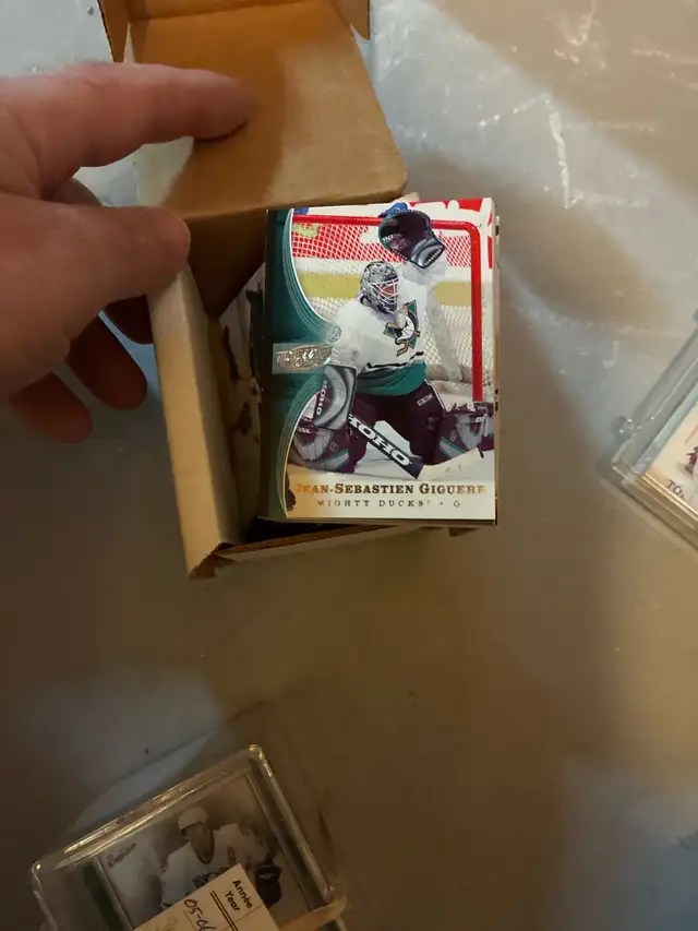 Boîtes de cartes de hockey - Photo 3