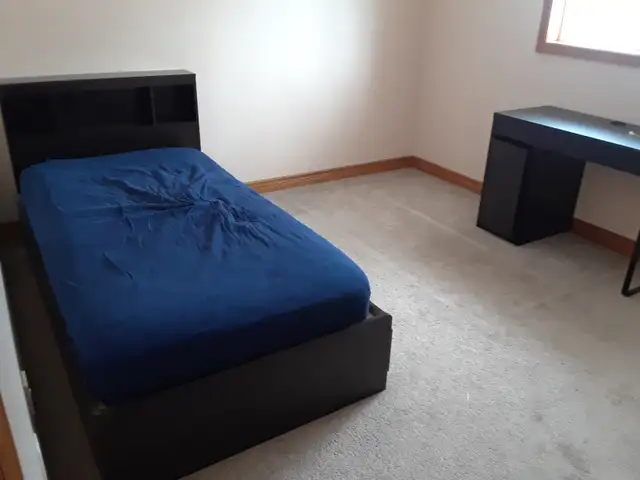 student room(for girl)-close to university and mall - Photo 2