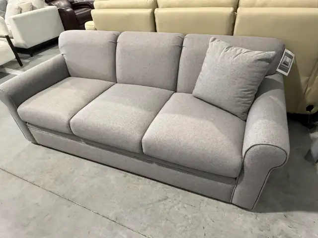 Grey fabric sofa - Photo 2