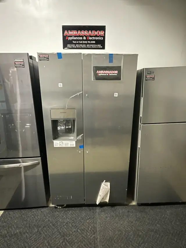 NEW 36" Frigidaire External Water&Ice Side By Side Fridge 25 CF