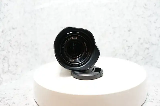 Sony 18-55 mm F3.5-5.6 OSS APSC Lens - Good Condition - Photo 4