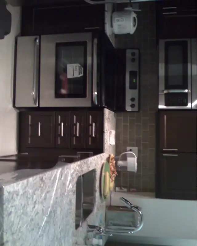 $1200/month for 1 bedroom in condo Oakville - Photo 4