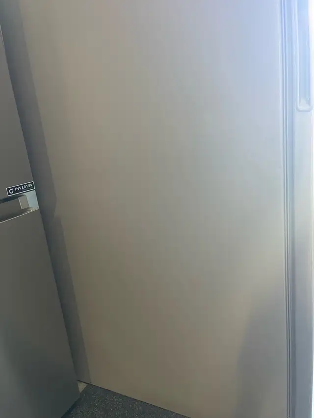 NEW 33" Top Freezer Fridge (21 Cu.Ft) Stainless Steel - Photo 9