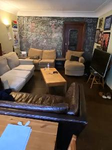 Room for summer sublet directly across from campus - Photo 6