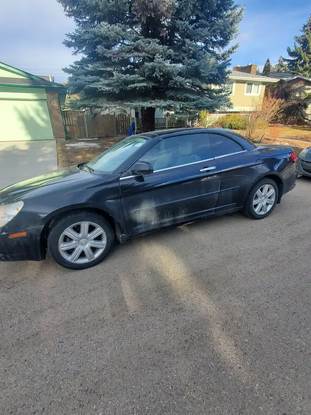 Sporty Chrysler Sebring