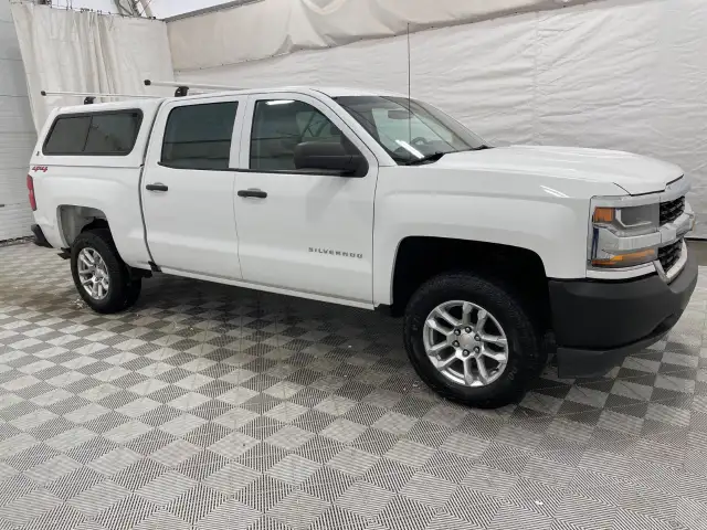 2018 Chevrolet Silverado 1500 - Photo 3