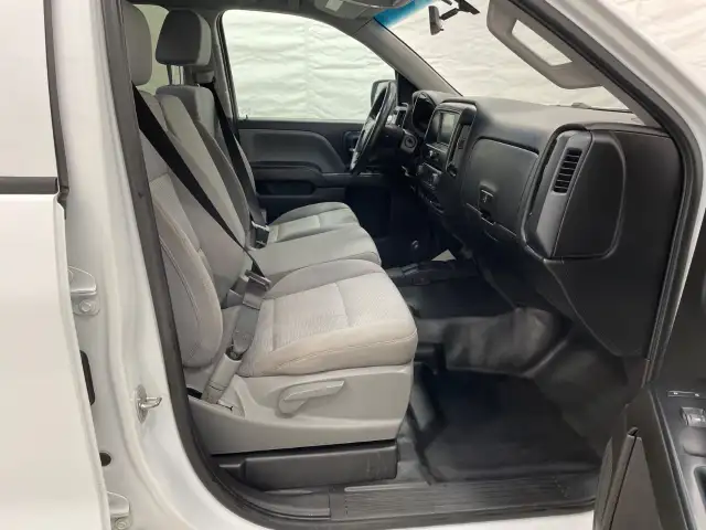 2018 Chevrolet Silverado 1500 - Photo 11