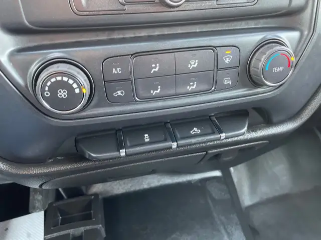 2018 Chevrolet Silverado 1500 - Photo 18