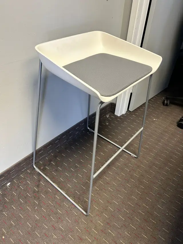 Steelcase Scoop Bar Height Stool-Excellent Condition-Call us! - Photo 2