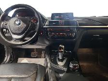 2017 BMW 3 Series 330i xDrive - Photo 12