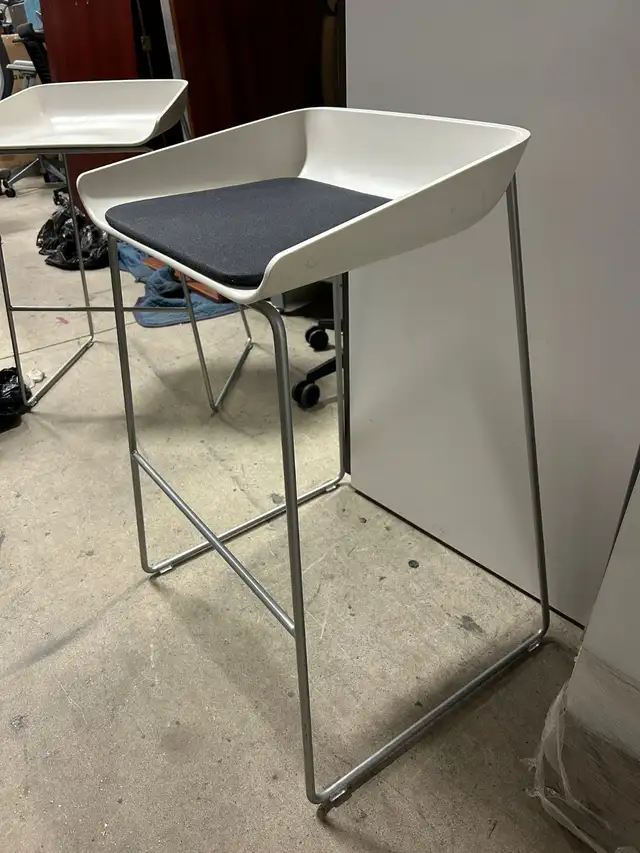 Steelcase Scoop Bar Height Stool(With Cushion)-Call us now! - Photo 2
