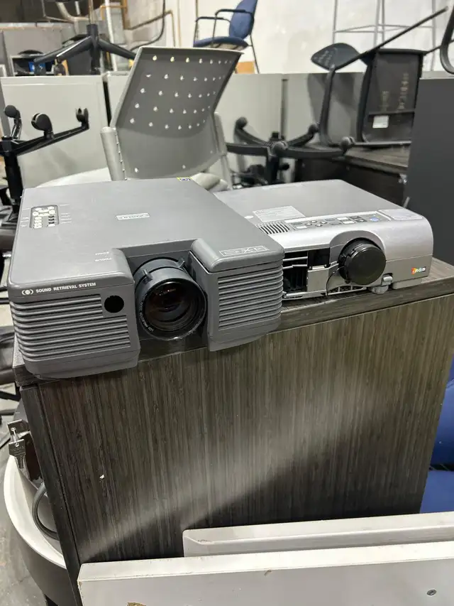 Projector-Excellent Condition-Call us now!