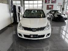 2012 Nissan Versa SL - Photo 2