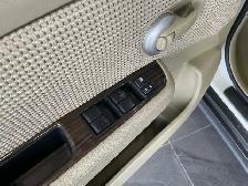 2012 Nissan Versa SL - Photo 14