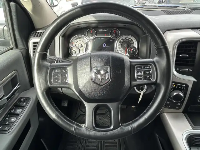 2017 Ram 1500 BIG HORN CREW CAB 4X4/NAVIGATION/B.CAM/FINANCING A - Photo 25