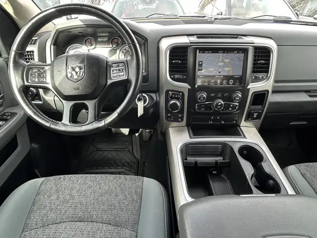 2017 Ram 1500 BIG HORN CREW CAB 4X4/NAVIGATION/B.CAM/FINANCING A - Photo 26