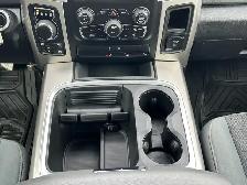 2017 Ram 1500 BIG HORN CREW CAB 4X4/NAVIGATION/B.CAM/FINANCING A - Photo 30