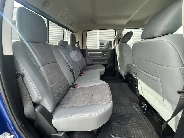 2017 Ram 1500 BIG HORN CREW CAB 4X4/NAVIGATION/B.CAM/FINANCING A - Photo 39