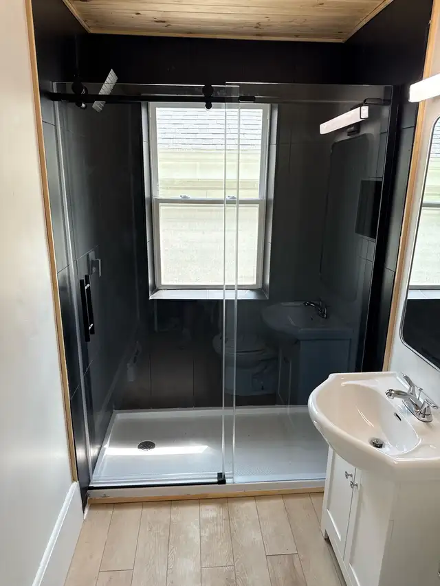 Shower door installation - Photo 10