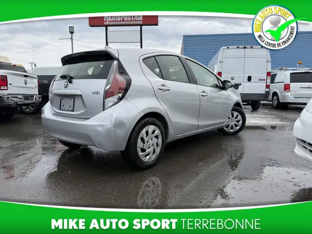 Toyota Prius c Hayon 5 portes 2016 - Photo 5