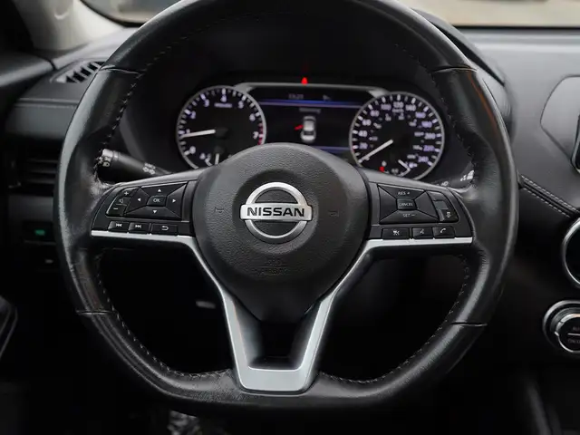 2022 Nissan Sentra SV, Sunroof, Alloy Wheels, Remote starter - Photo 16