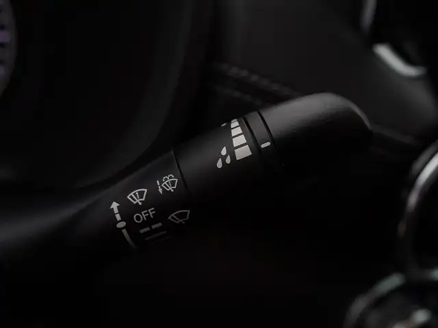 2022 Nissan Sentra SV, Sunroof, Alloy Wheels, Remote starter - Photo 21