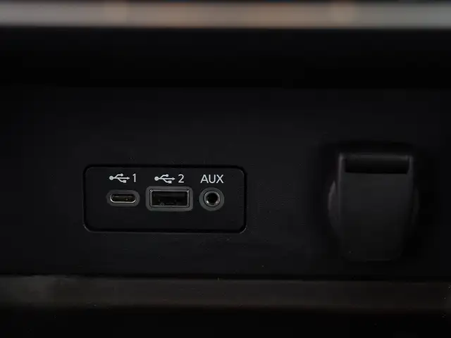 2022 Nissan Sentra SV, Sunroof, Alloy Wheels, Remote starter - Photo 25