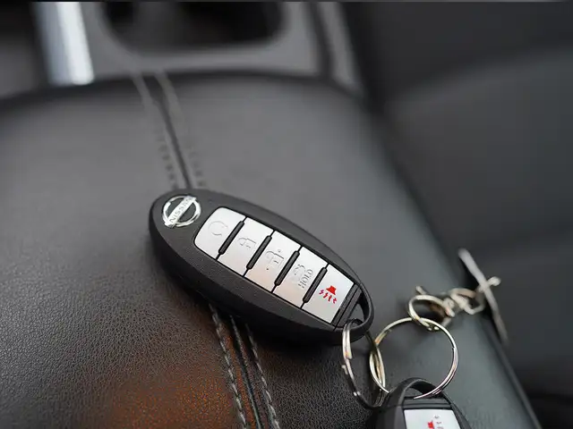 2022 Nissan Sentra SV, Sunroof, Alloy Wheels, Remote starter - Photo 31