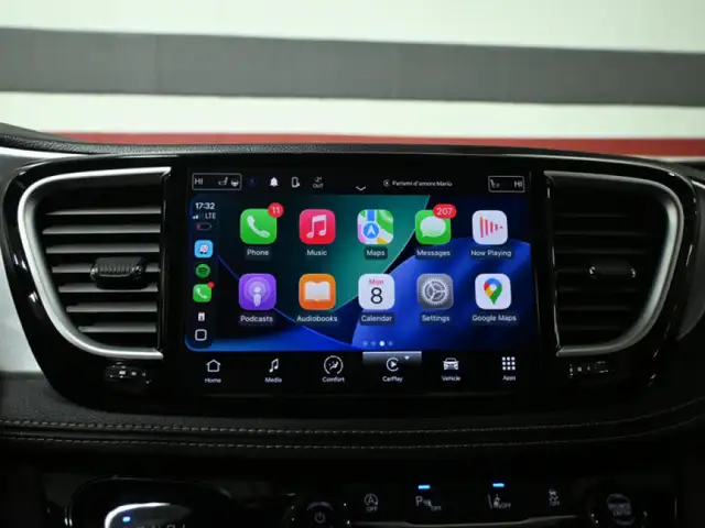 2024 Chrysler Pacifica Touring L S Appearance Leather Panoramic - Photo 16