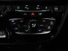 2024 Chrysler Pacifica Touring L S Appearance Leather Panoramic - Photo 22