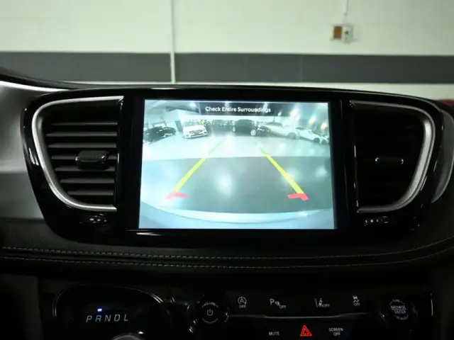 2023 Chrysler Pacifica Touring L No Accident S Appearance AWD Le - Photo 20