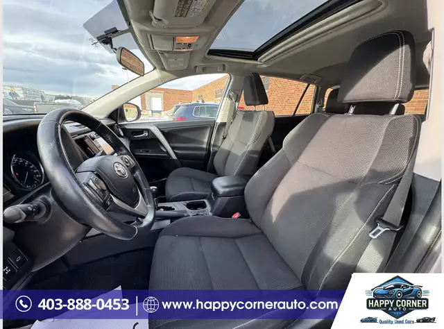 2016 Toyota RAV4 XLE - Photo 12