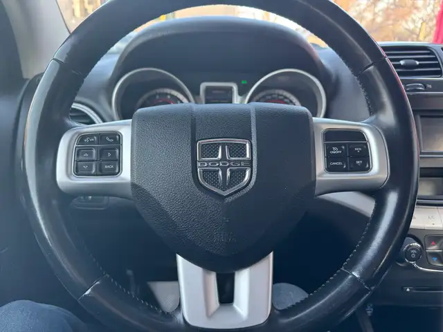 2017 Dodge Journey SE - Photo 8