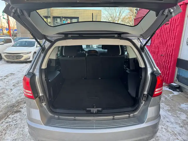 2017 Dodge Journey SE - Photo 12