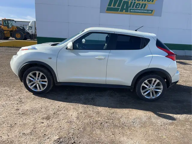 2012 Nissan JUKE - Photo 2