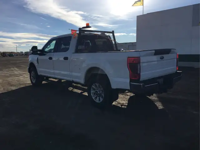 2020 Ford F-250 Super Duty 4x4 - Photo 3