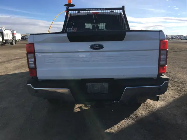 2020 Ford F-250 Super Duty 4x4 - Photo 5