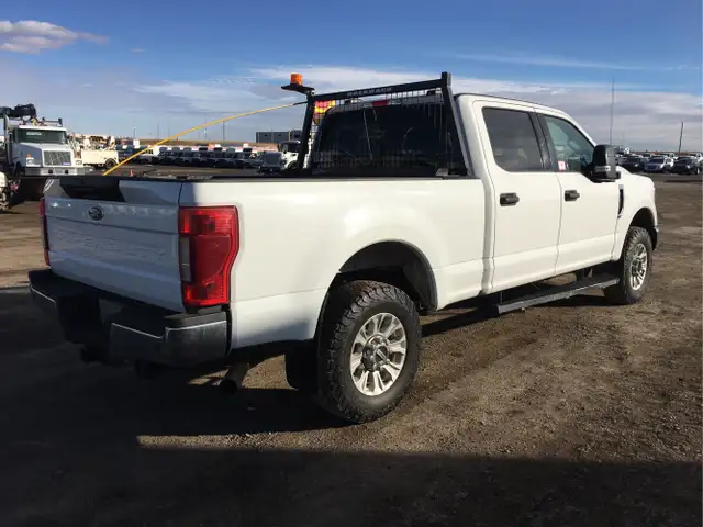 2020 Ford F-250 Super Duty 4x4 - Photo 6