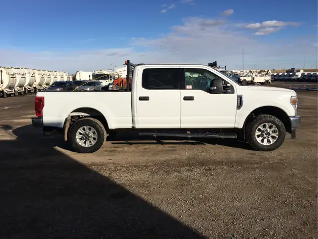 2020 Ford F-250 Super Duty 4x4 - Photo 7