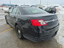 2017 Ford Taurus - Photo 3