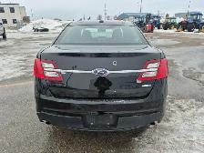 2017 Ford Taurus - Photo 4