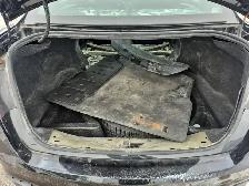 2017 Ford Taurus - Photo 22