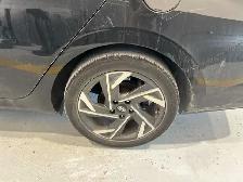 2024 HYUNDAI ELANTRA LUXURY - Photo 24