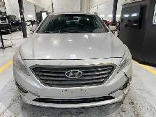 2017 HYUNDAI SONATA SE - Photo 2