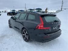 2023 Volvo V60 - Photo 6