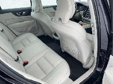 2023 Volvo V60 - Photo 29